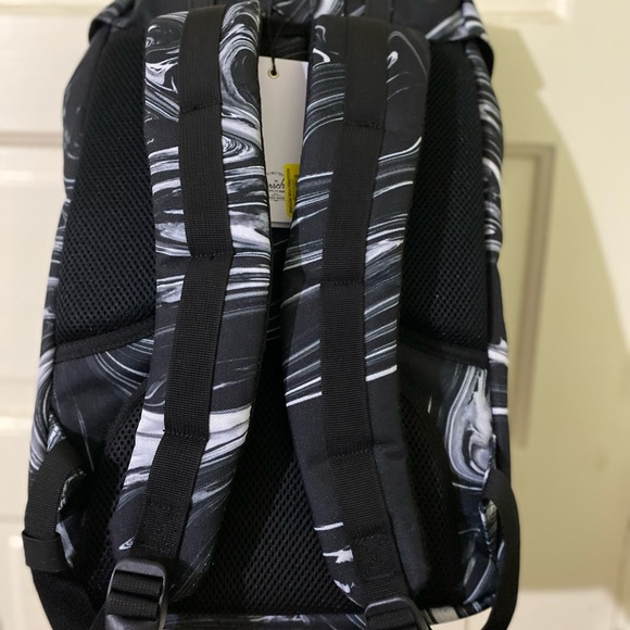 Herschel Supply Co. Little America Mid Volume Backpack 17L In Paint Black/White - Picture 7 of 13